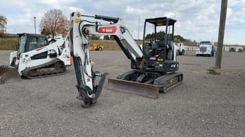Main image Bobcat E42